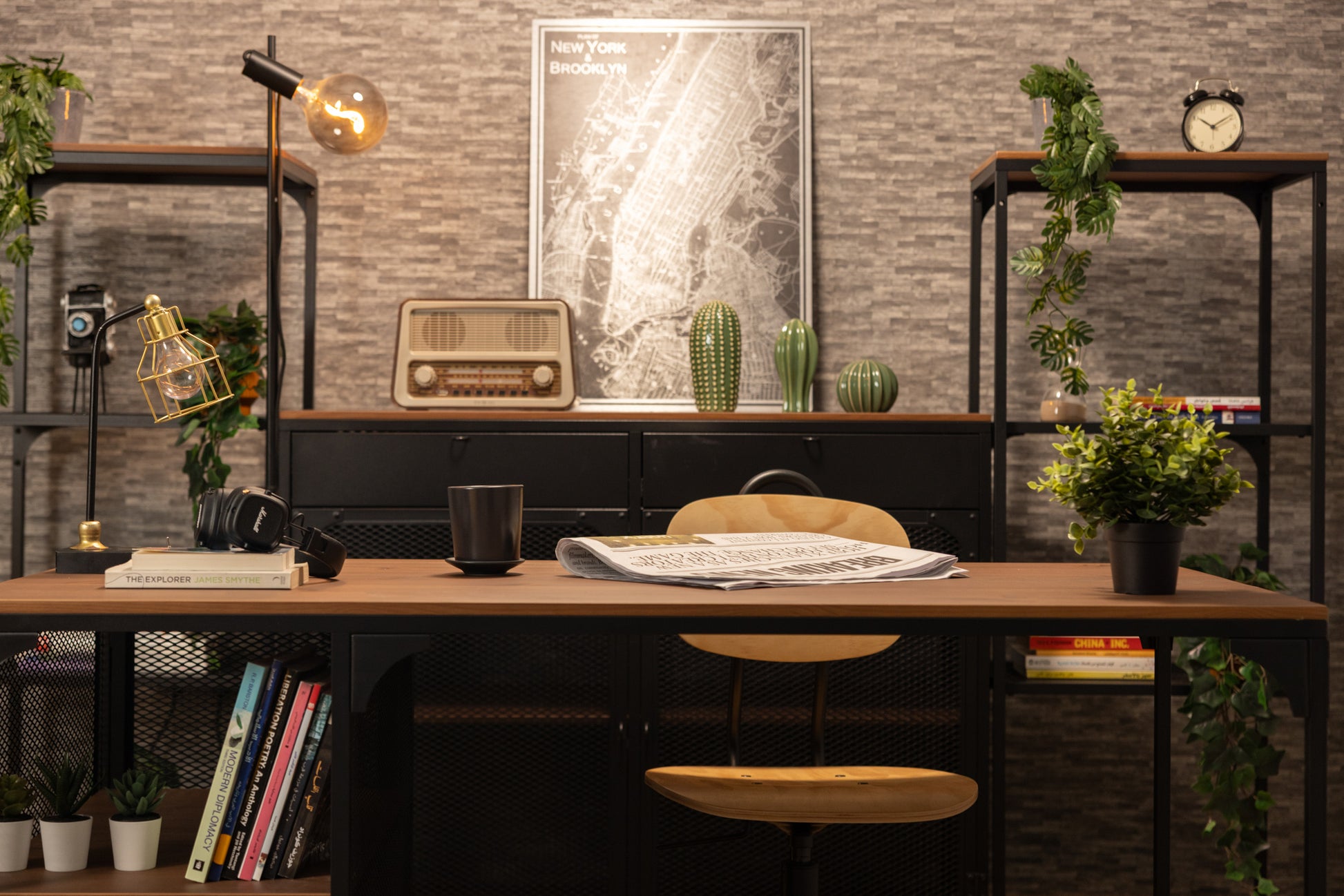 Studio D: The Cozy Room